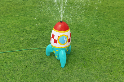 Bestway 64cm x 61cm x 1.02m space blast sprinkler (1 sprinkler, 3 ground stakes, repair patch) age 2+