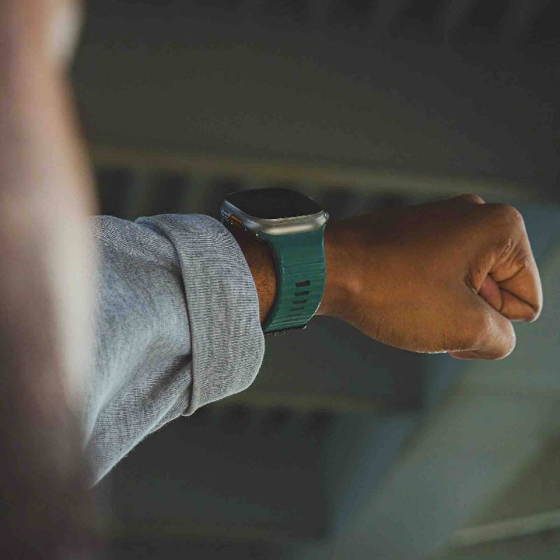 Decoded Apple Watch 49/45/44/42 mm Gen 1-10-SE-Ultra Silicone Ultra Traction Strap - Sage Leaf Green