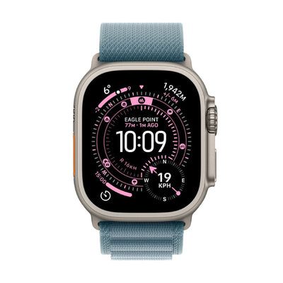 Apple Watch Ultra 3 - LTPO OLED / 64GB / 49mm / Bluetooth / Wi-Fi / Cellular / Large / Natural Titanium Case with Light