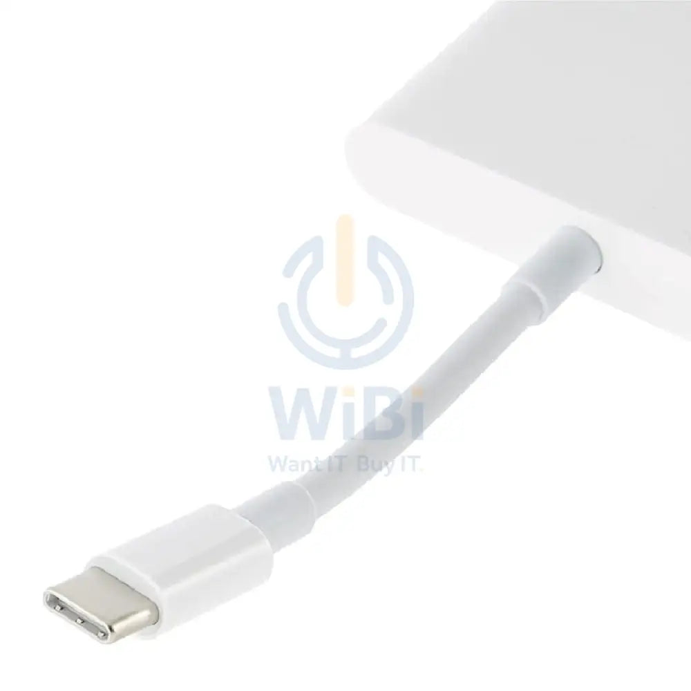 Apple USB Type-C Digital AV Multiport Adapter - HDMI / USB-A / White Accessories > Cables & Converters > Cables