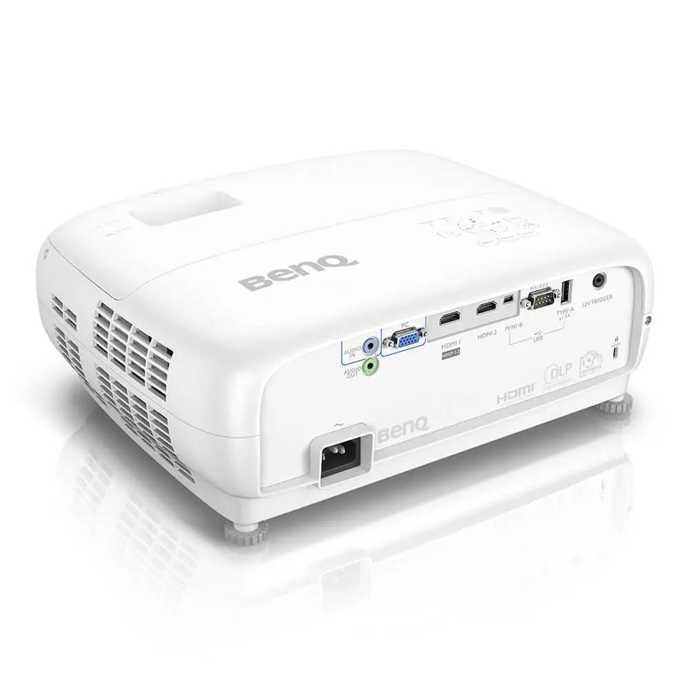 جهاز عرض بنكيو TK800M DLP - 3000 لومن / UHD / D-Sub / إتش دي إم أي / يو اس بي / RS232 / جهاز استقبال الأشعة تحت الحمراء