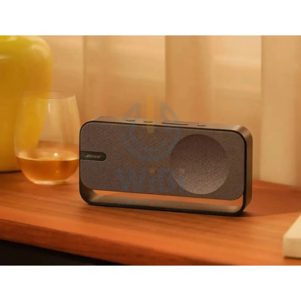 مكبر الصوت Bose SoundLink هوم المحمولة - بلوتوث V5.4 / يو اس بي - رمادي بارد اكسسوارات الصوت > سماعات