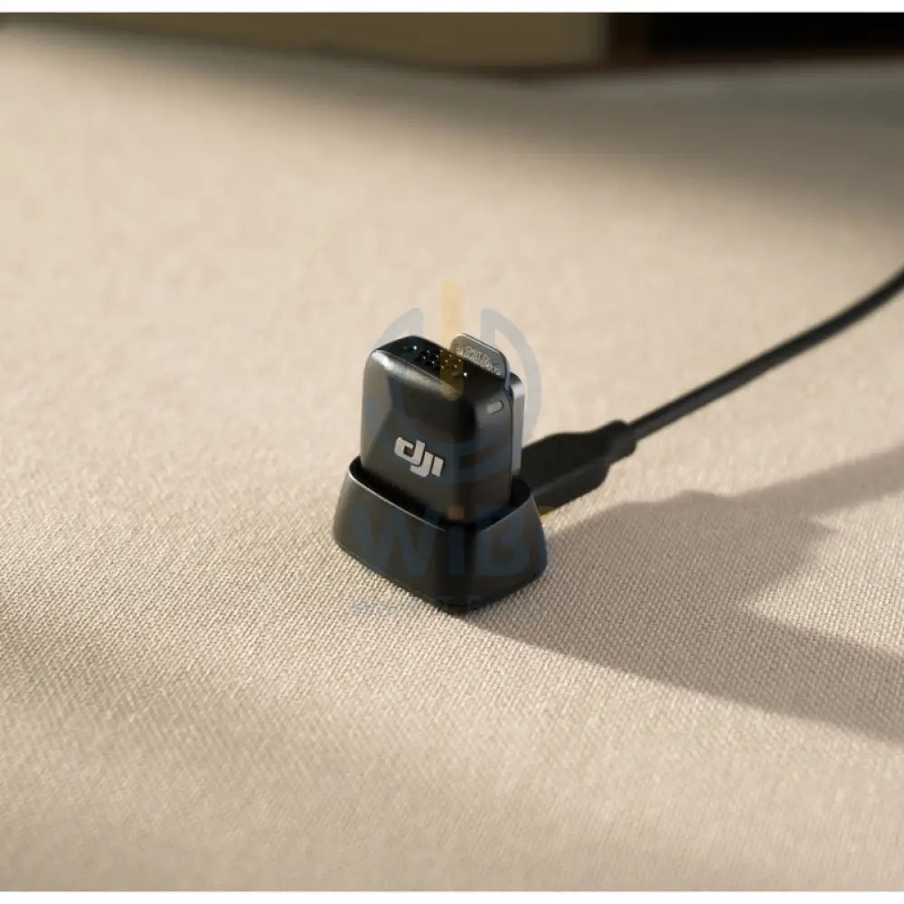DJI Mic Mini (2 TX + 1 RX + Charging Case) Accessories > Audio > Microphone