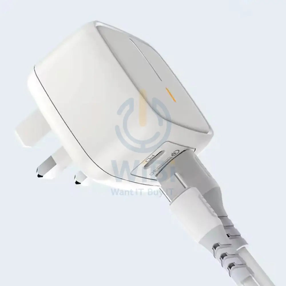 Foneng Lightning Charger - UK22 / Qc + PD / 20W / White Accessories > Power Adapters