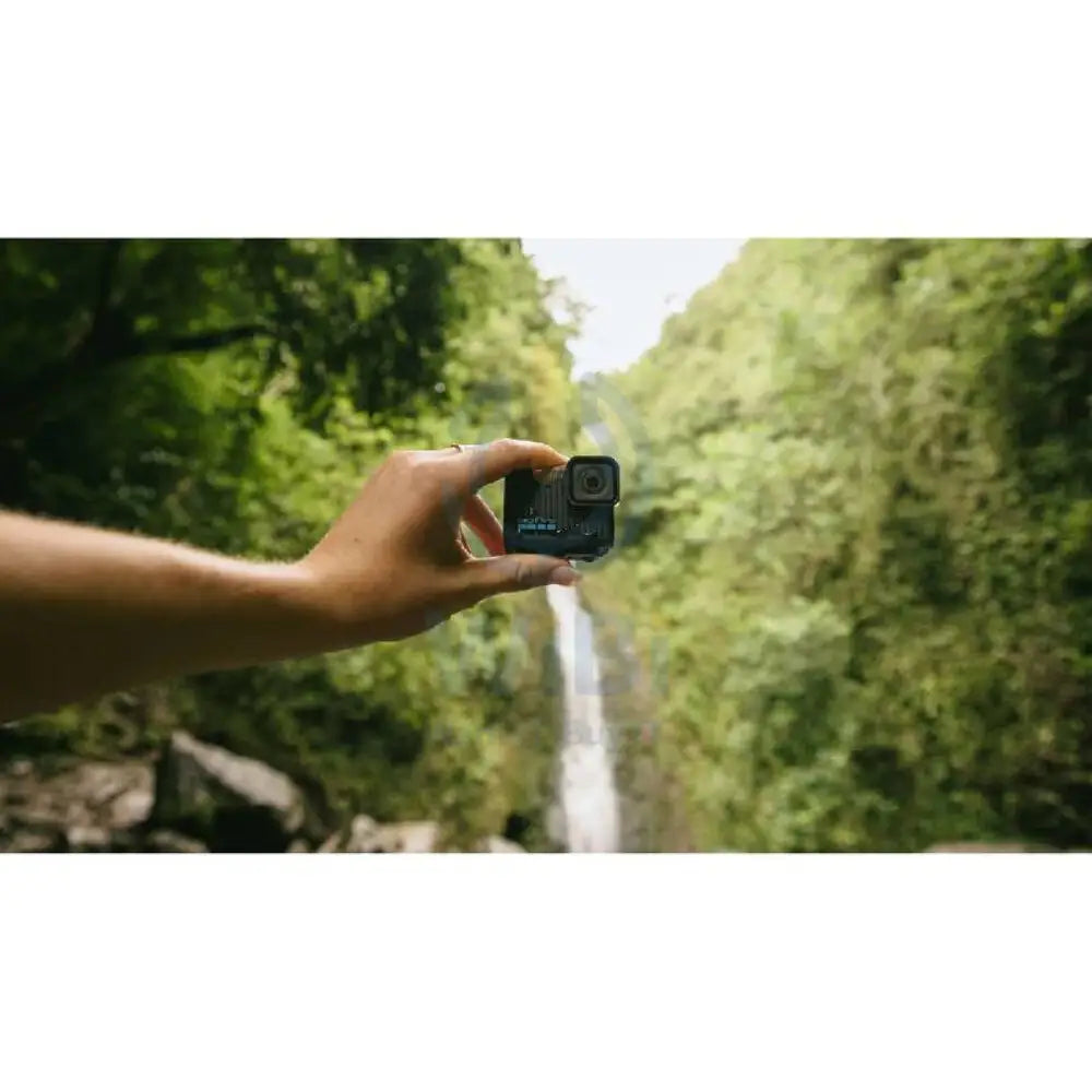 GoPro HERO Compact Action Camera - Black Accessories > Cameras