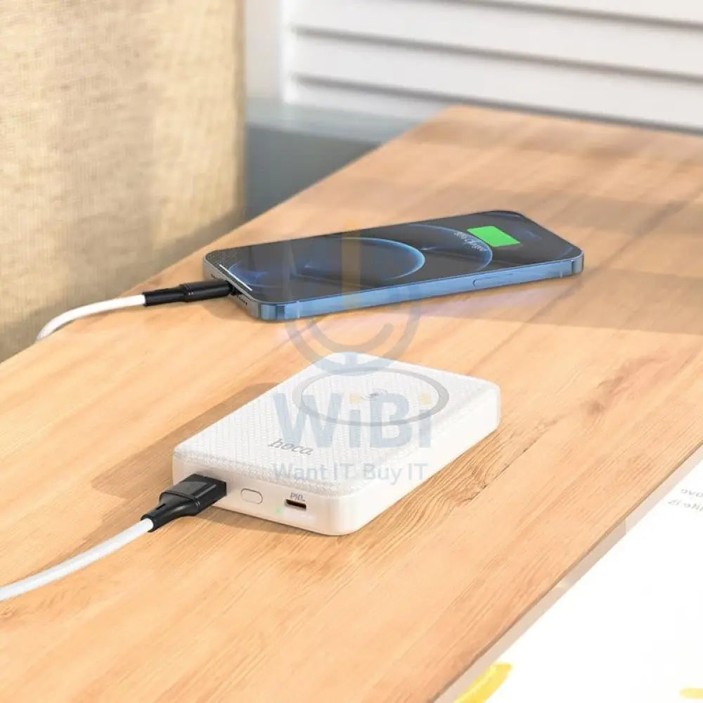 Hoco J76 Power Bank Wireless Charging - 10000mAh / 20W / White Accessories > Power Adapters