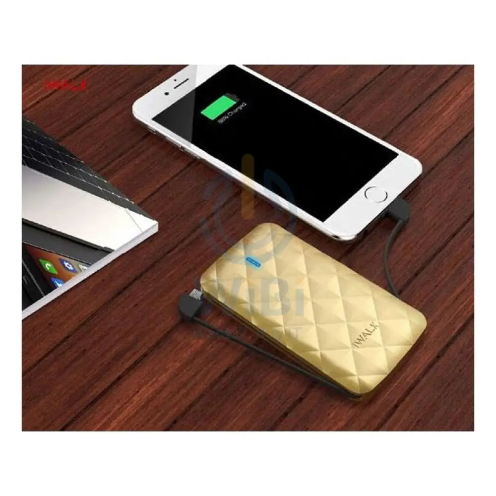 iWALK Duo Ultra Slim In-Built Cable Power Bank - 3000mAh / Gold