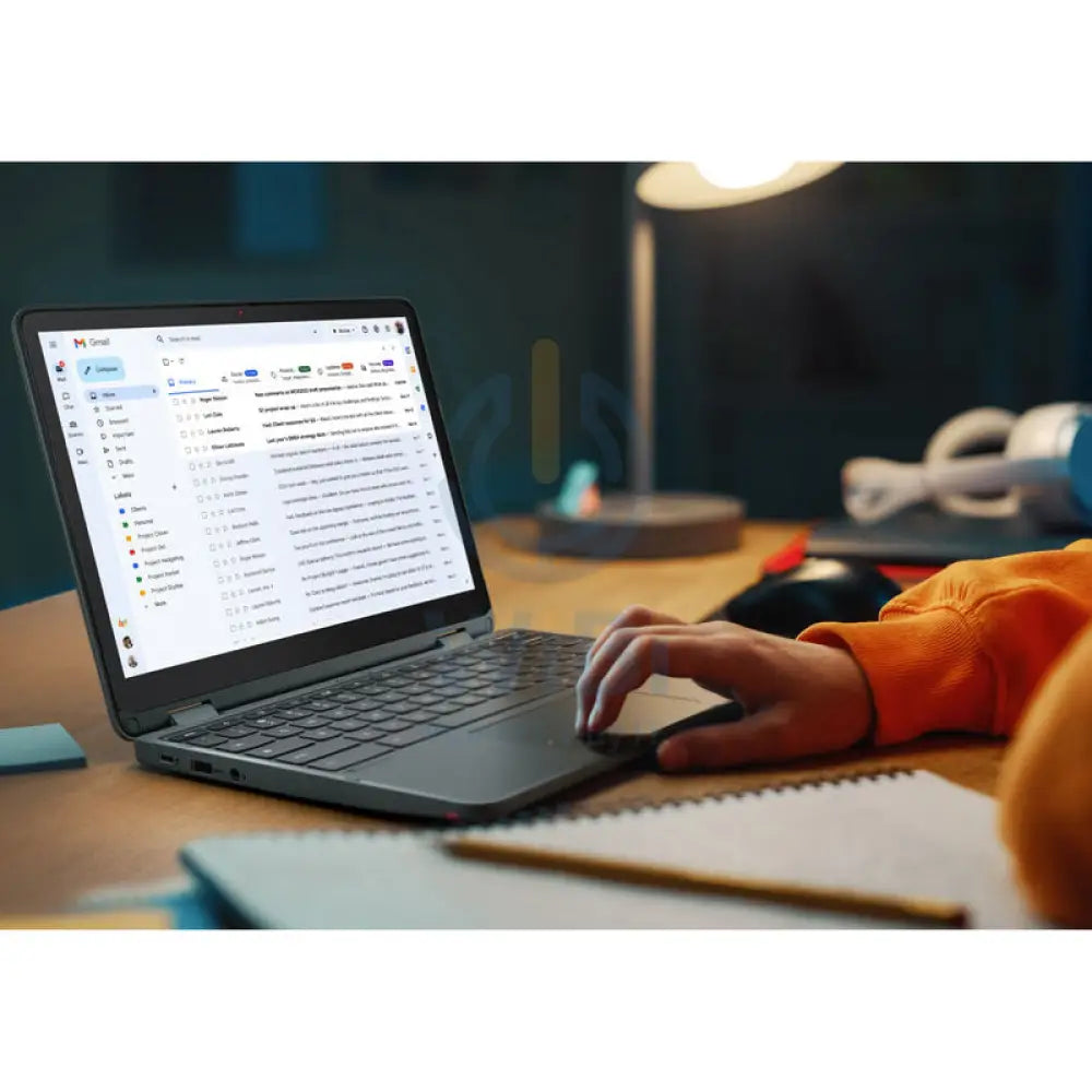 Lenovo 500e Chromebook Gen 4 - 12.2’’ HD Multi-Touch / Intel N100 / 8GB / 64GB eMMC / Chrome OS / 1YW / Arabic/English