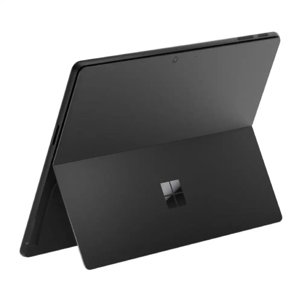 Microsoft Surface Pro 11 - 13.0’’ / X Plus / 16GB / 512GB SSD / Win 11 Pro / Black Laptops