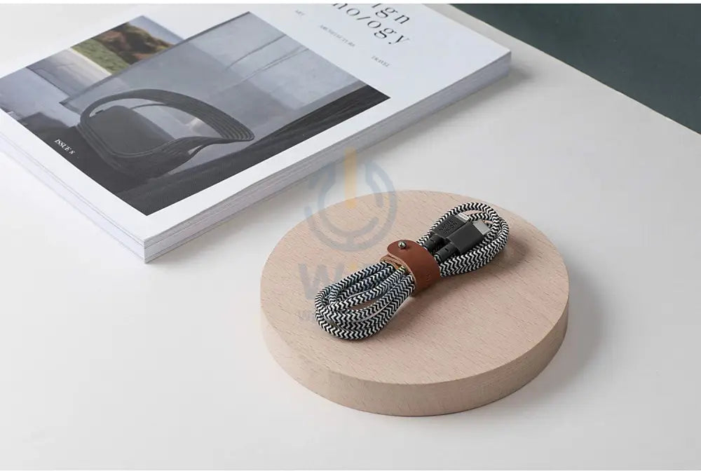 Native Union Belt Cable USB-C to Lightning 1.2M - Zebra Accessories > Cables & Converters > Cables