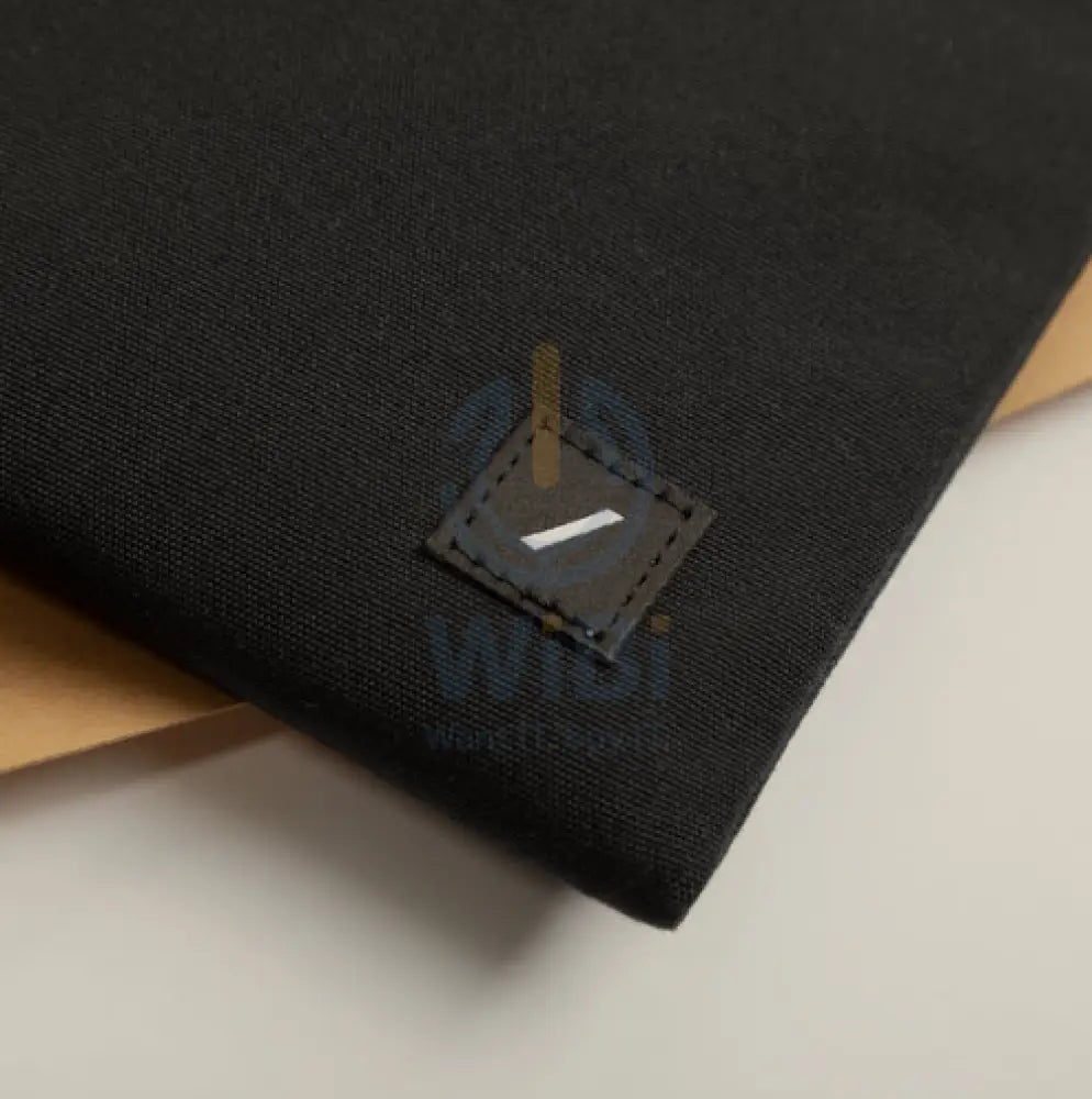 Native Union MacBook Air/Pro 13’’/14’’ Stow Lite Sleeve - Black Accessories > Bag