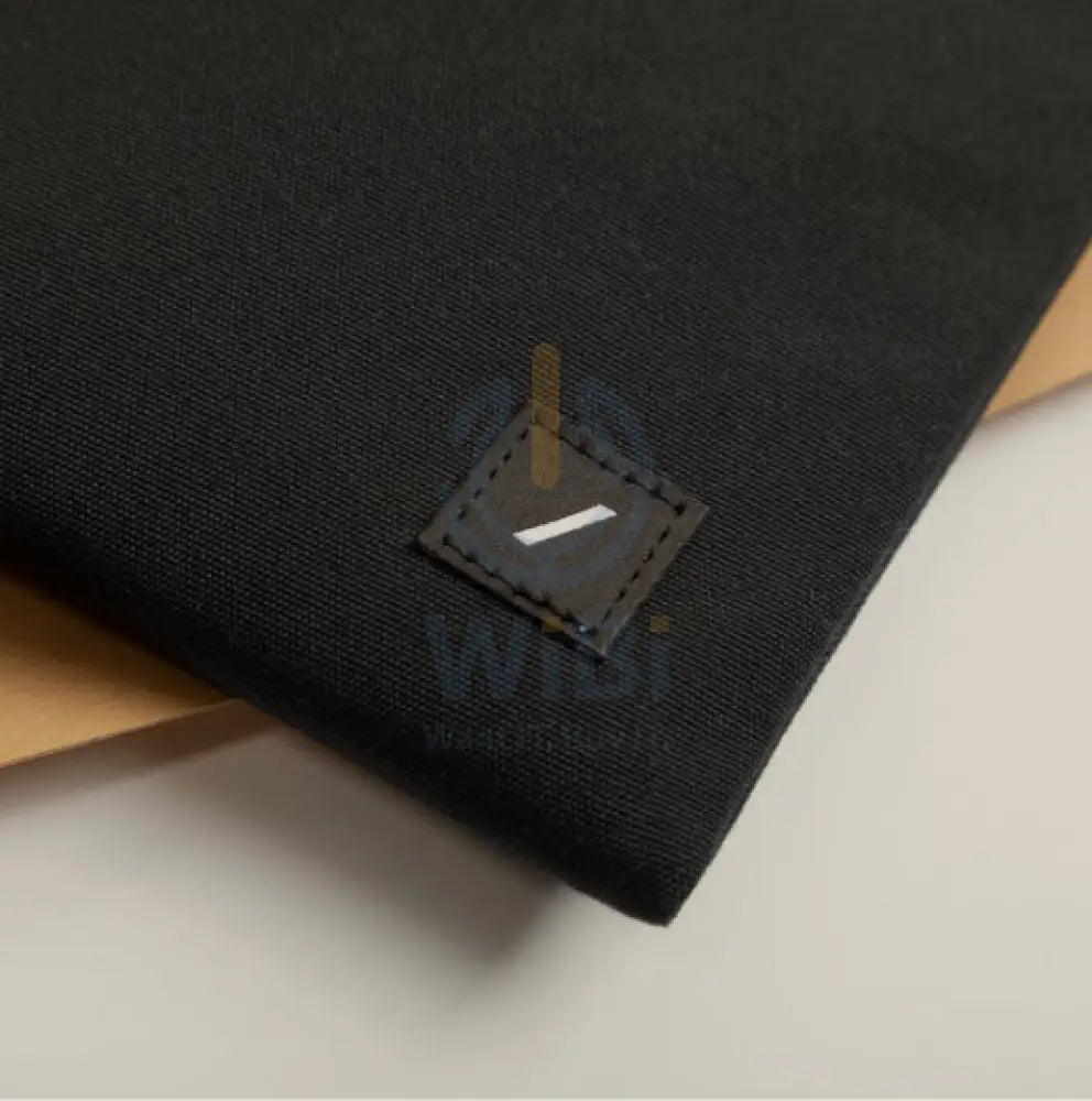 Native Union MacBook Pro 16’’ Stow Lite Sleeve - Kraft Accessories > Other Laptop Accessories
