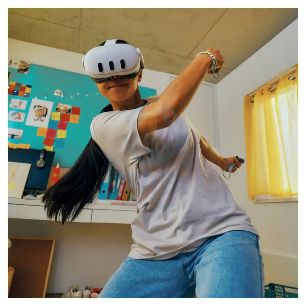 سماعة الواقع الافتراضي Oculus Meta Quest 3 متقدم كل- سناب دراجون XR2 الجيل 2 / كور - 8 جيجابايت رام / 512 جيجابايت تخزين / واي-فاي