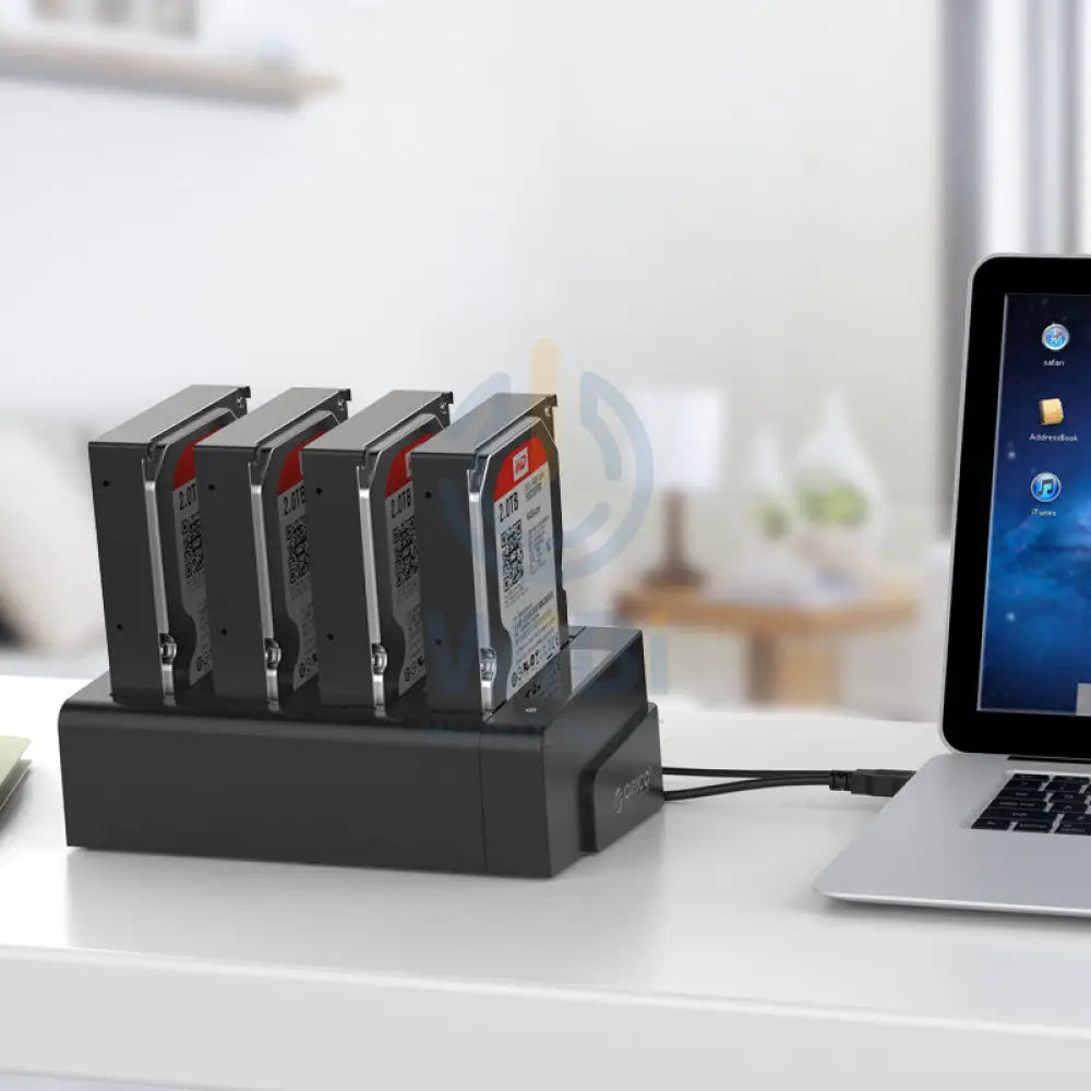ORICO 2.5 / 3.5 inch 4 Bay USB3.0 1 to 3 Clone Hard Drive Dock Accessories > Other Laptop Accessories