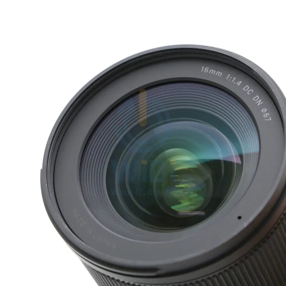 سيغما عدسة AF 16 مم f1.4 dc dn (c) f/se كاميرات > كاميرا عدسة كاميرا