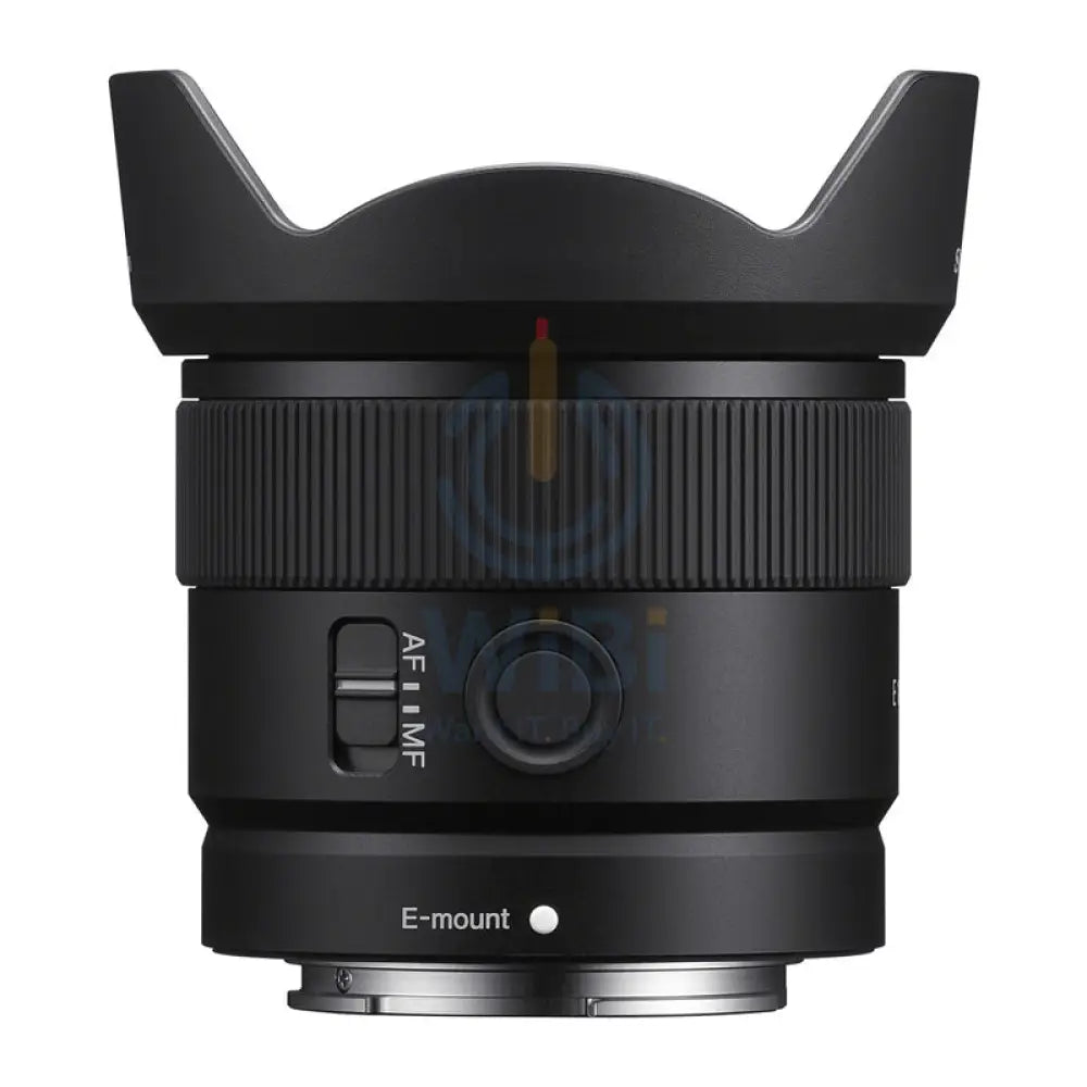 SONY E 11mm f/1.8 Lens - 55m Filter / APS-C - Black Cameras > DSLR Camera Lens