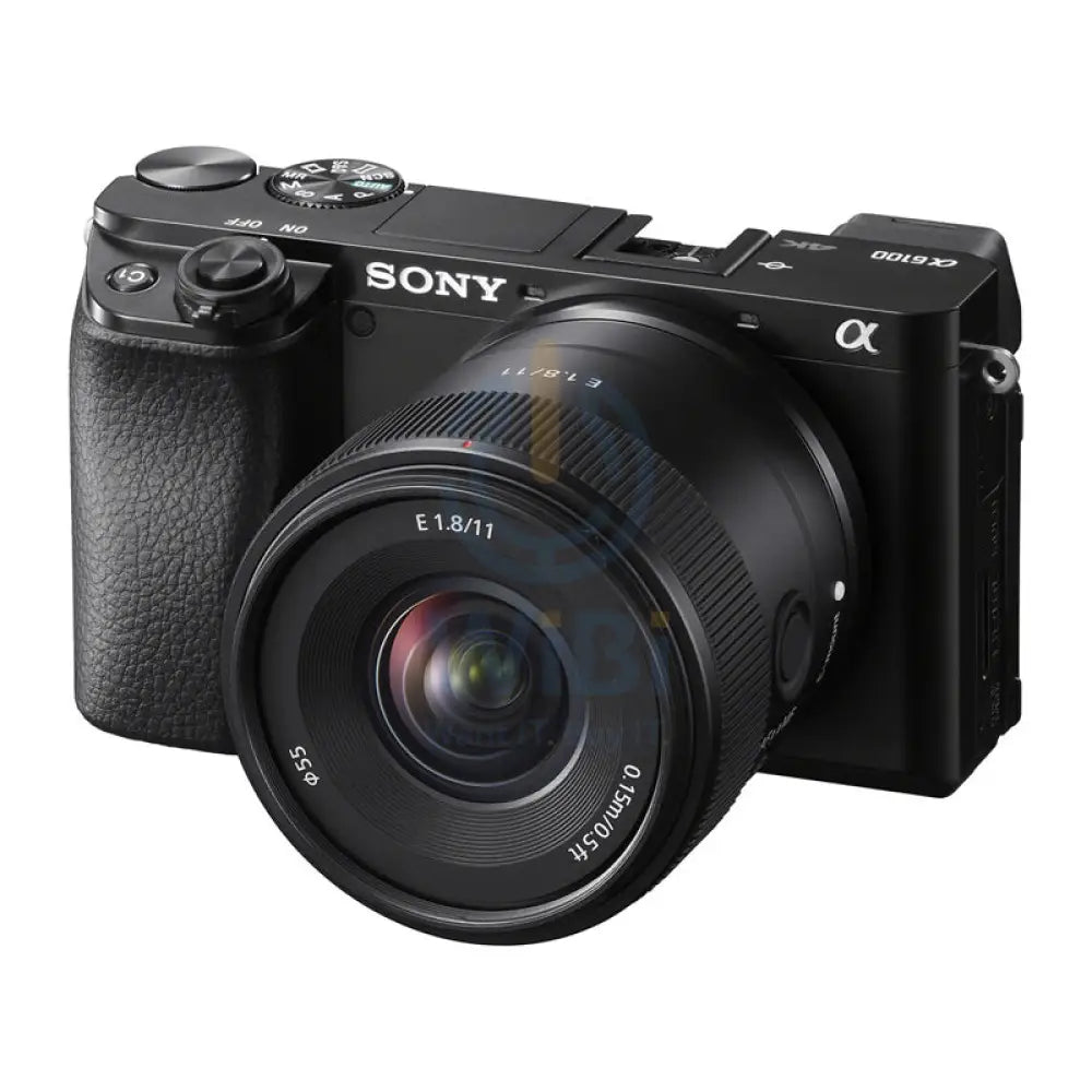 SONY E 11mm f/1.8 Lens - 55m Filter / APS-C - Black Cameras > DSLR Camera Lens