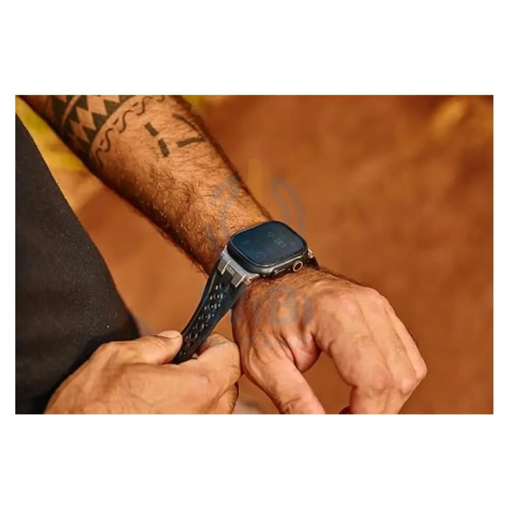 UAG Monarch Strap for Apple Watch 49/45/44/42mm - Black/Titanium Accessories > Smart Watches > Straps