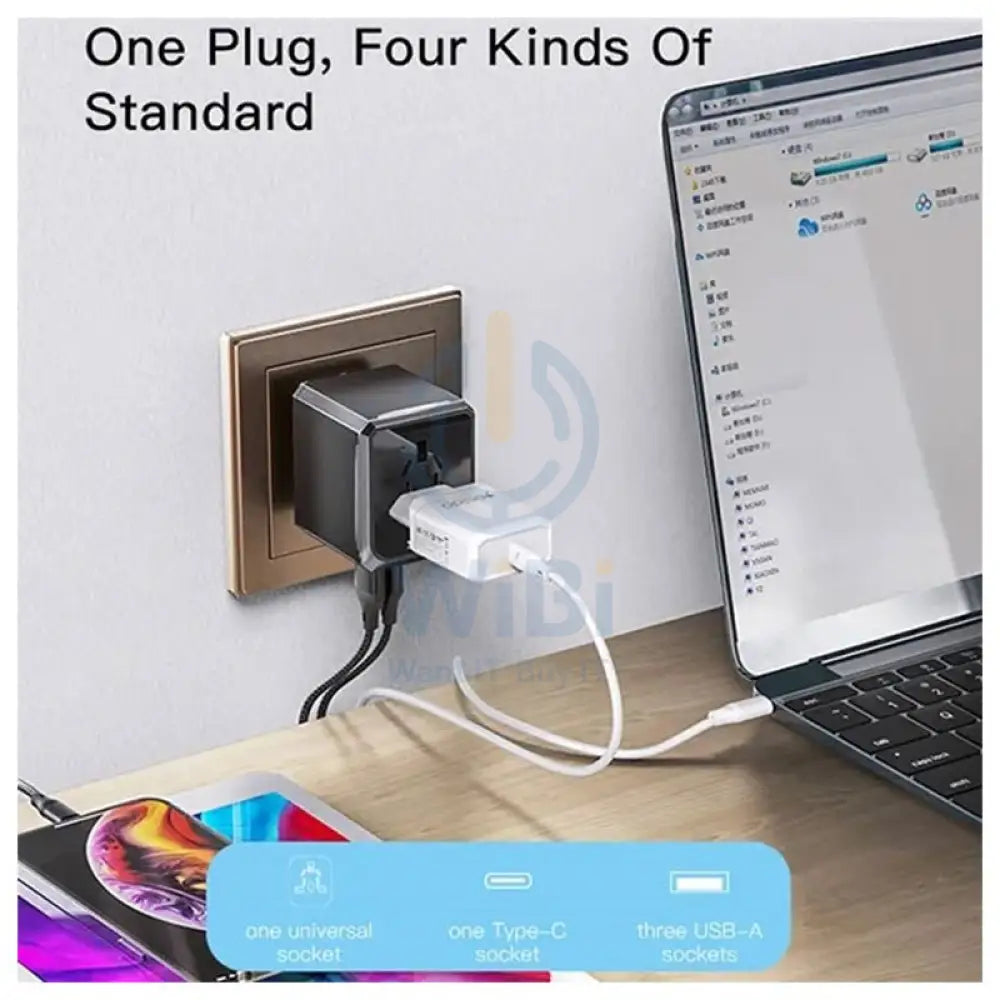 Yesido MC10 Universal Adapter - USB-C / USB-A / Black Accessories > Power Adapters
