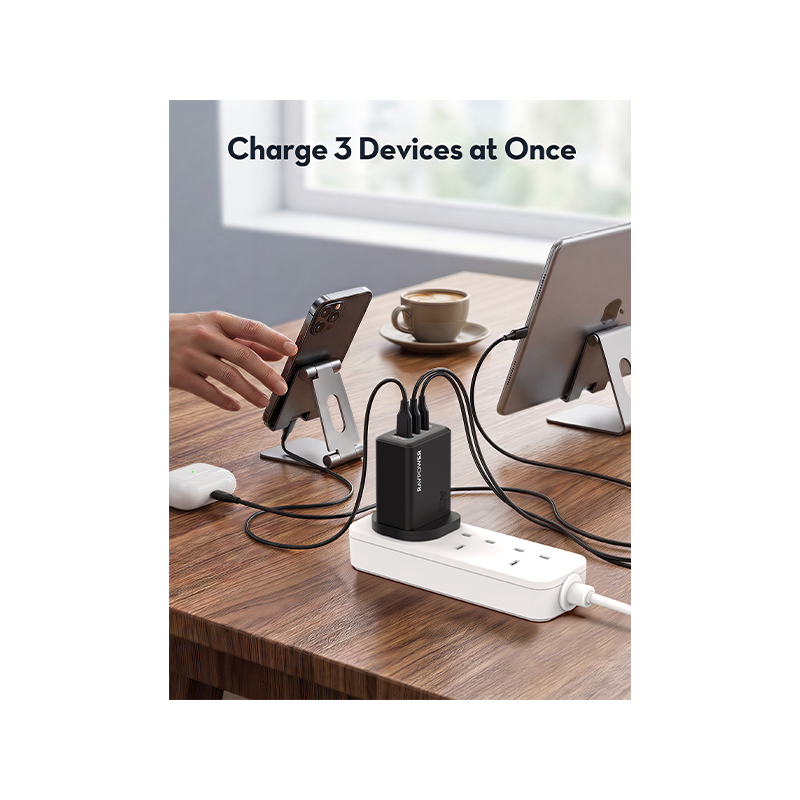 RavPower GaN Wall Charger / USB-C / USB-A / PD 65W - Black