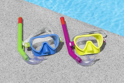 Bestway Crusader Essential Snorkel Mask (Contents: One Mask, One Snorkel, 2 Assorted Colors) Age 3+