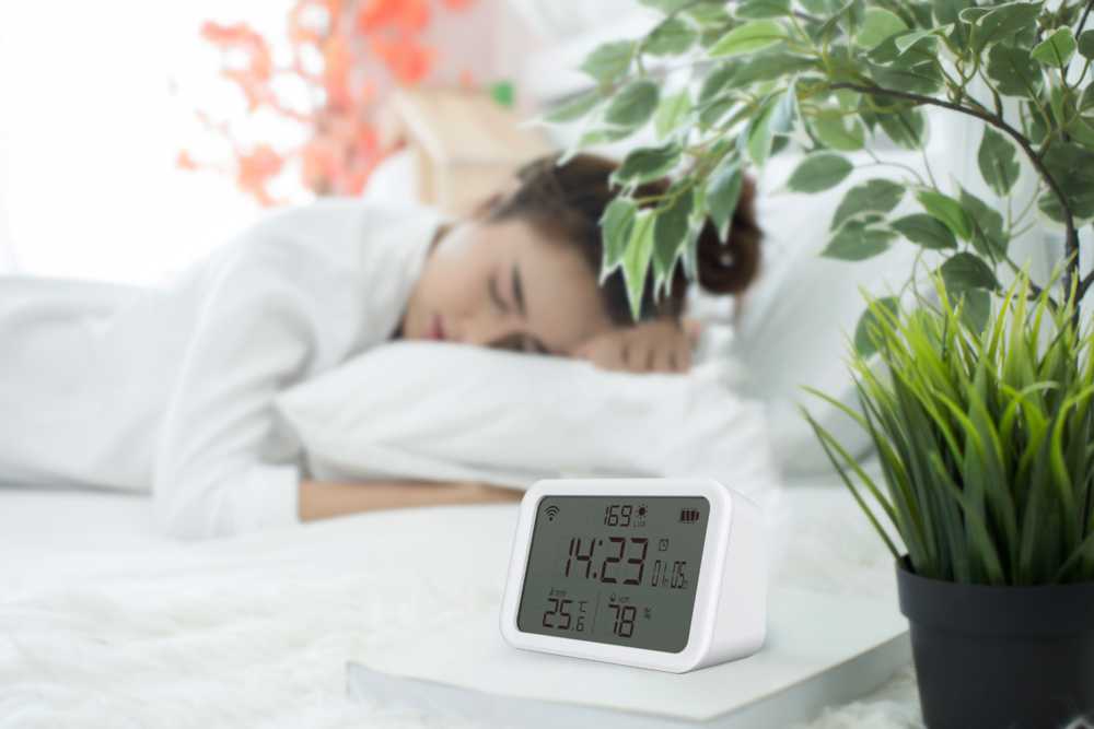 Porodo Lifestyle WiFi Smart Clock Ambience Sensor - White