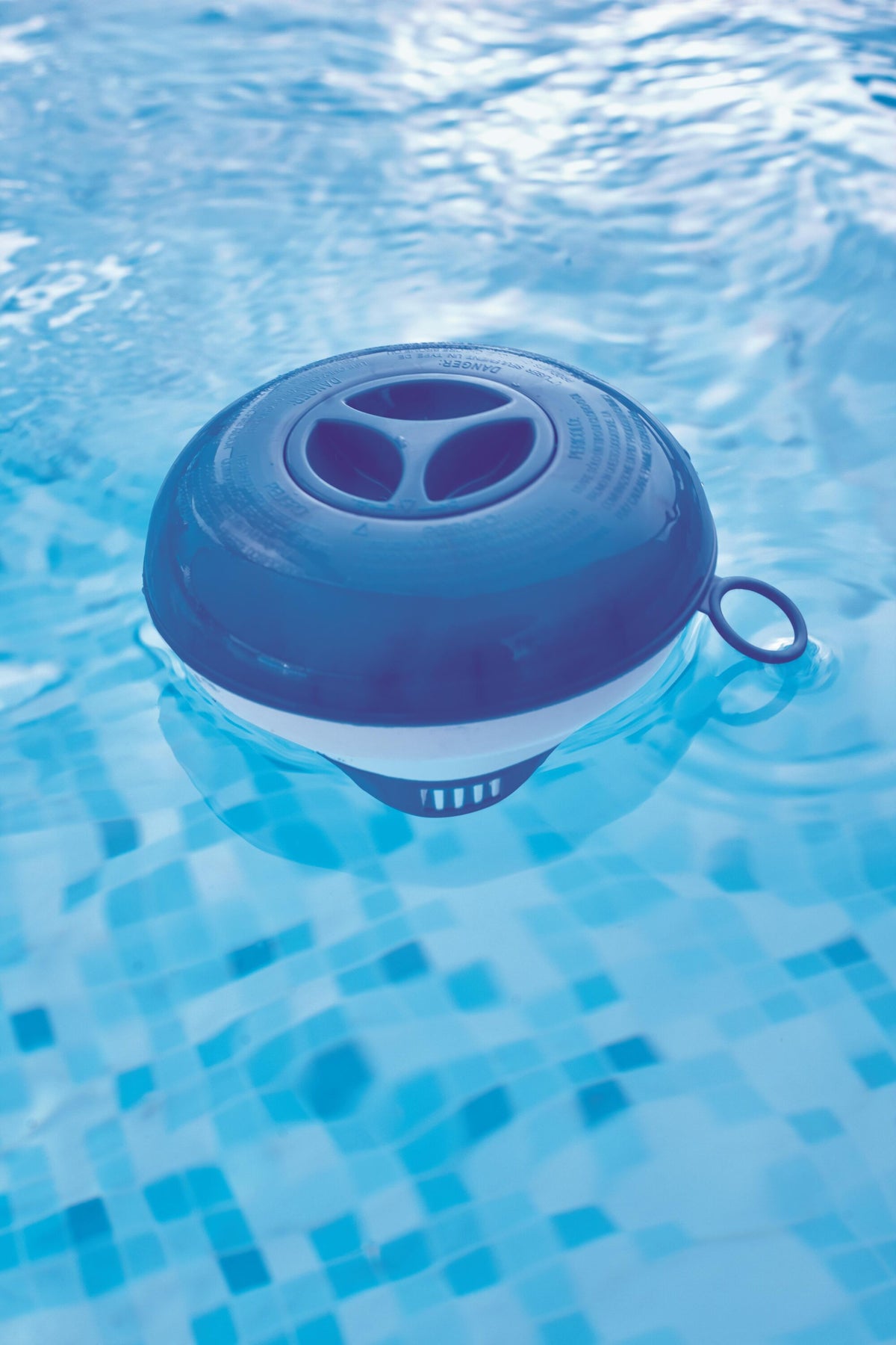 Bestway 12.7Cm Chemical Floater (Contents:1 Chemical Floater, Suitable For 2.5 Cm/1＂Chlorine Tablets Use)