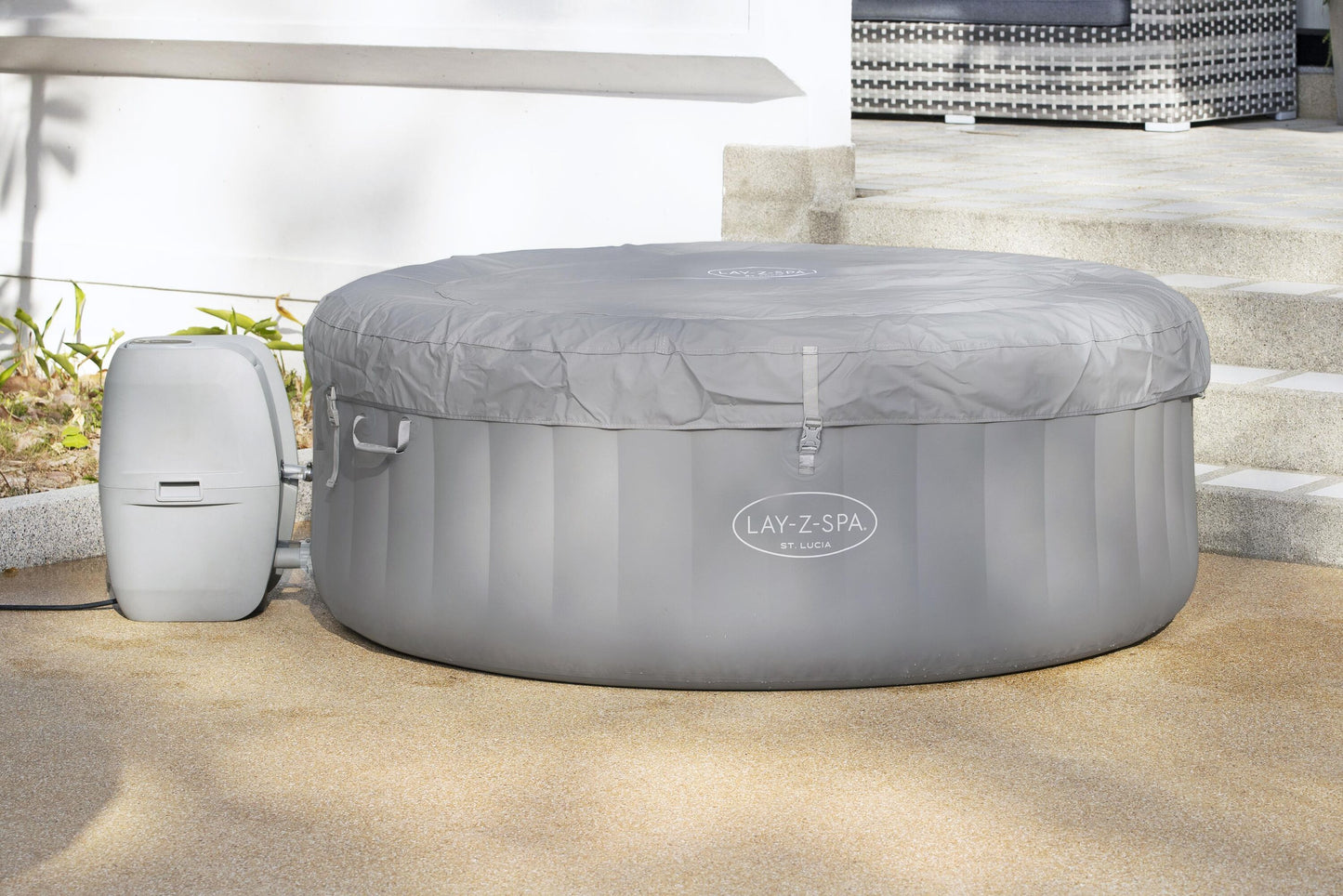 Bestway 1.70m x 66cm st.lucia airjet 3 grey (one durable liner, one heater(220-240v), one filter, chemconnect, one inflatable cover, airjet system)