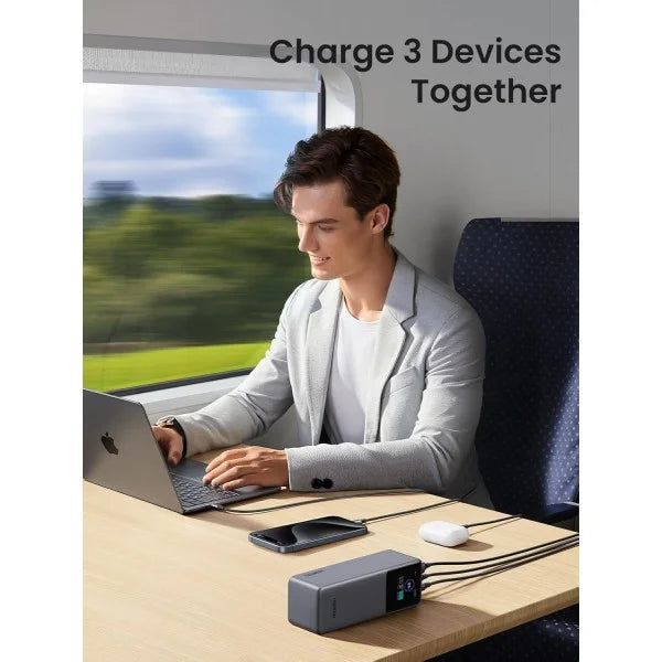 UGREEN Nexode Fast Charging Power Bank - 25000mAh / 200W / Black
