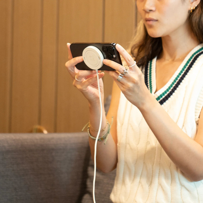 Native Union SnapStand Magnetic Wireless Charger - 1.5 Meter / Sandstone