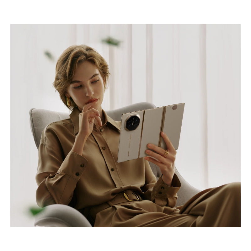 هواوي XT Ultimate - 10.2 بوصة ثلاثي الطي LTPO OLED / 4جي  16 جيجابايت  1 تيرابايت  أبيض  هاتف