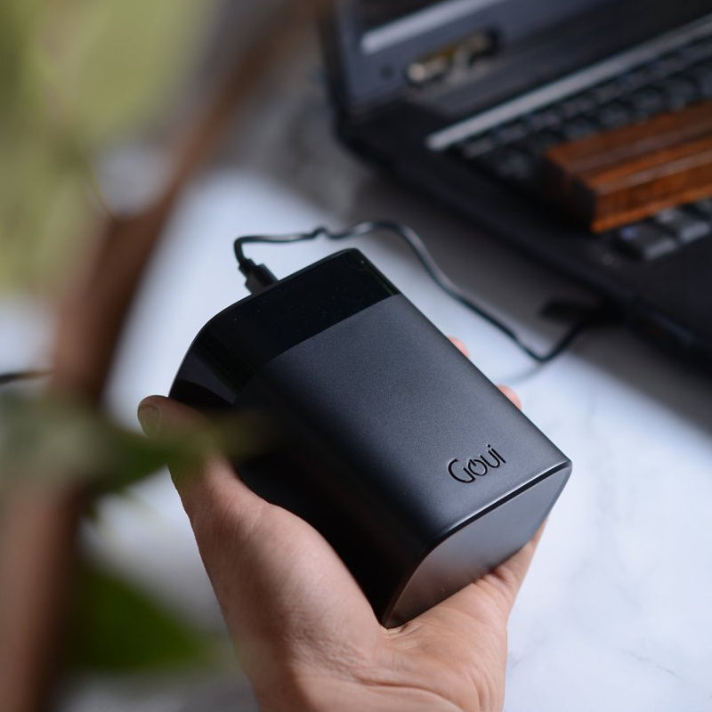 GOUI Premium Power Bank - 30,000mAh / USB-A / USB-C / Black