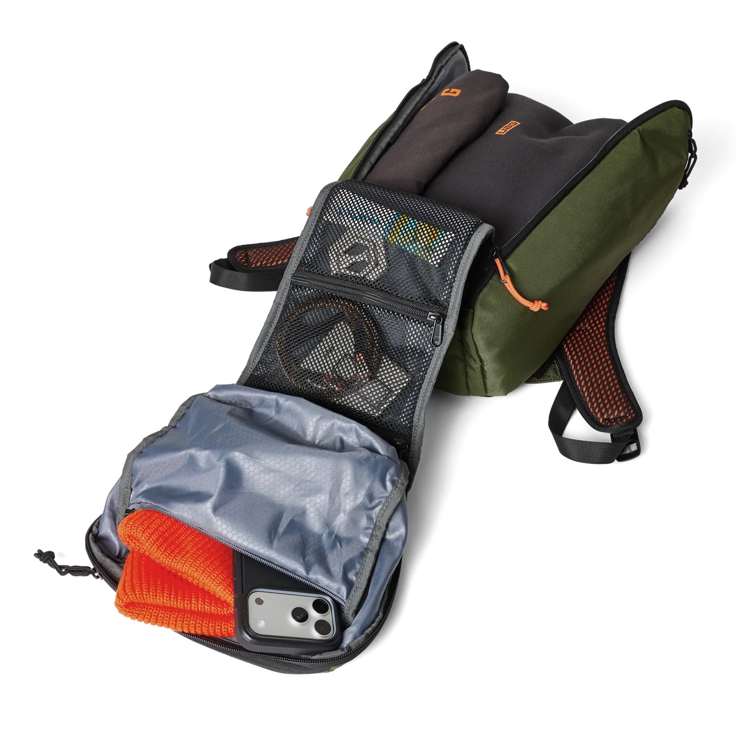 حقيبة ظهر من يو ايه جي  - زيتوني برتقالي