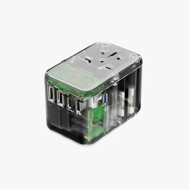 Powerology Universal Multi-Port Travel Adapter - 65W / Transparent