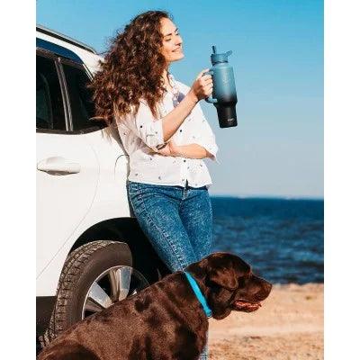 Buzio Trophy Series Water Bottle for Car 1.2L - Indigo Crush