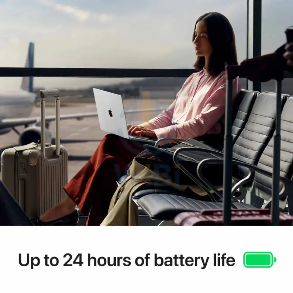 Apple MacBook Pro - 14.2’’ Standard Glass / M5 / 10-Core CPU / 10-Core GPU / 16GB RAM / 512GB SSD / Silver / 1YW Laptops