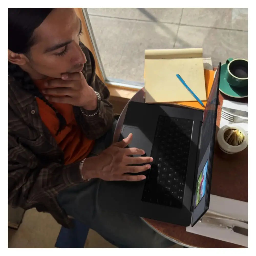 Apple MacBook Pro - 16.2’’ / M3 Max / 16-Core CPU / 40-Core GPU / 128GB RAM / 2TB SSD / Arb/Eng / Space Black / 1YW