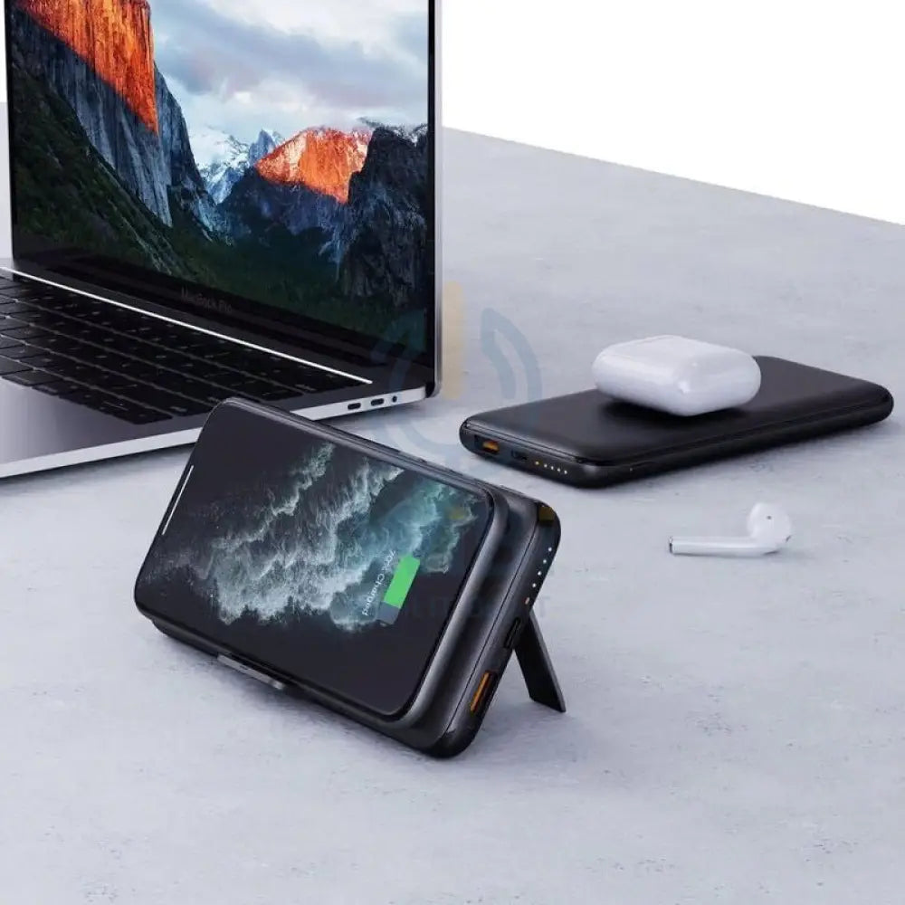 AUKEY 10,000mAh Wireless Charging Power Bank Accessories > Power Bank