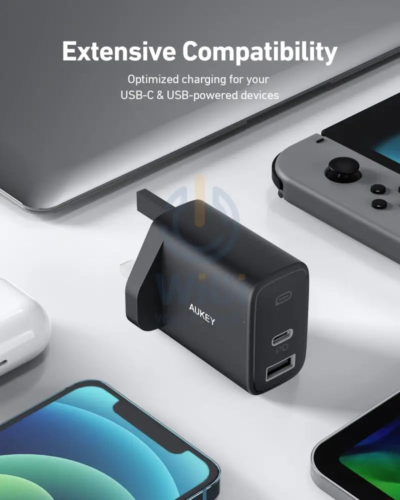 AUKEY Dual-Port Wall Charger - 32W / Black Accessories > Power Adapters