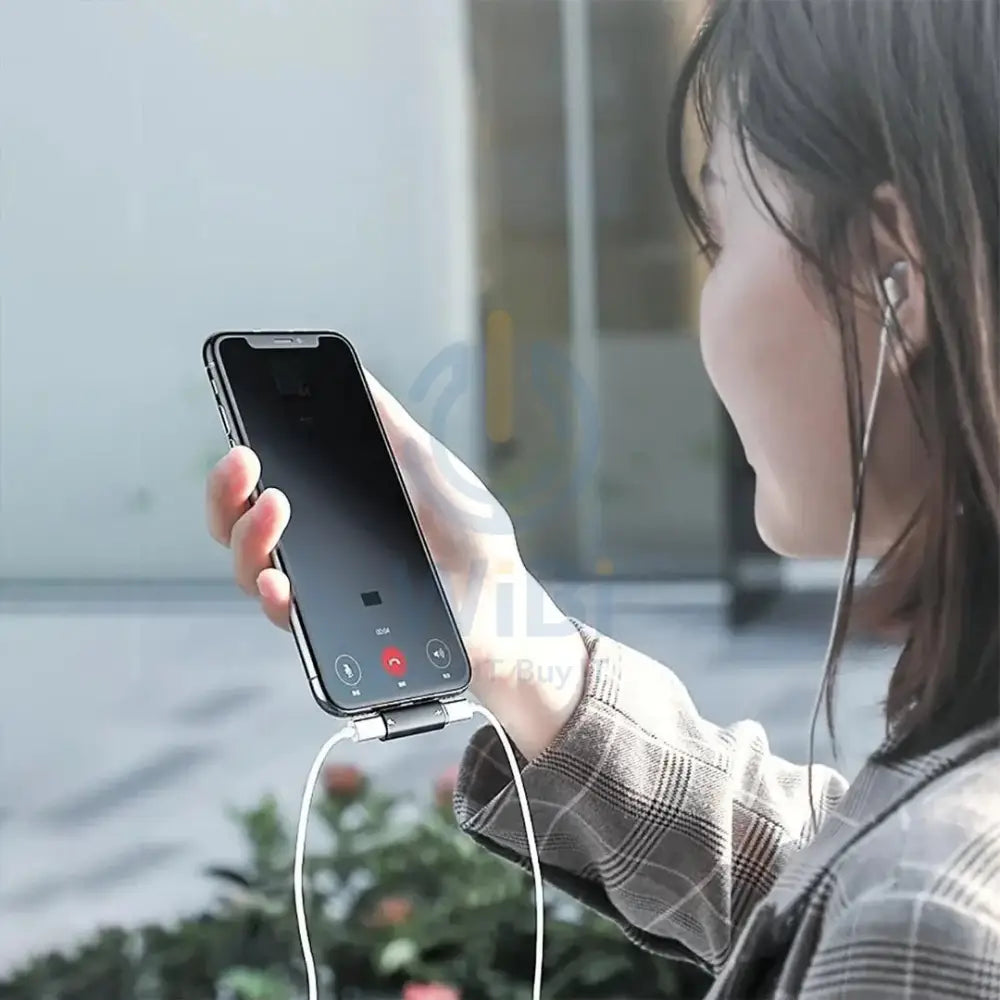باسيوس الصوت محول L46 محول من لايتننج إلى 2x لايتننج منفذ - أسود اكسسوارات > كبلات  محولات >