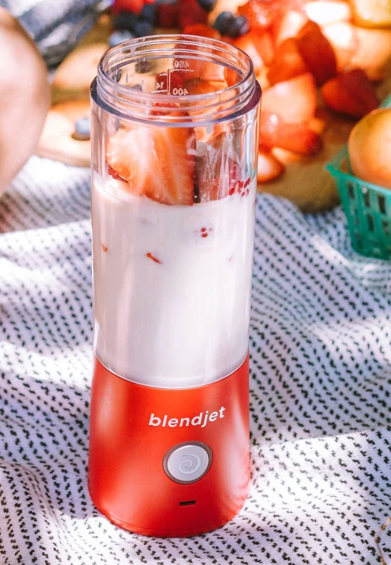 BlendJet V2 Portable Blender - 475ml / 200W / USB-C / Red