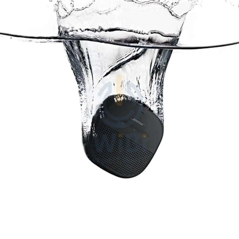 Bose SoundLink Micro - 5W / 100 Hz / Bluetooth / Type-B - Black Accessories > Audio > Speakers