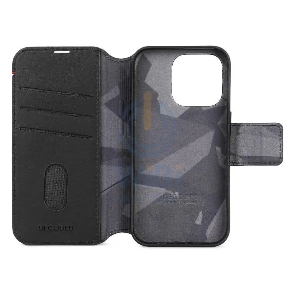 Decoded Leather Detachable Wallet Magsafe Case - Apple iPhone 15 Pro / Black Accessories > Mobiles & Tablets > Mobiles
