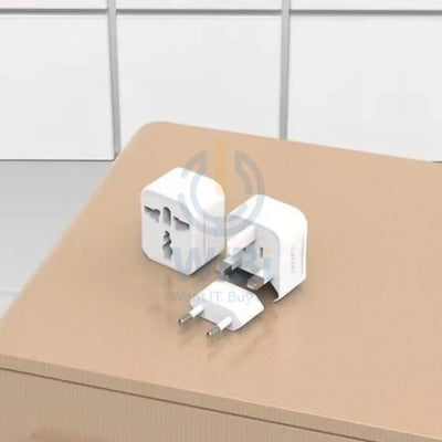 Earldom ET-LC15 6A Max Universal Travel Plug - 6A / White Accessories > Power Adapters
