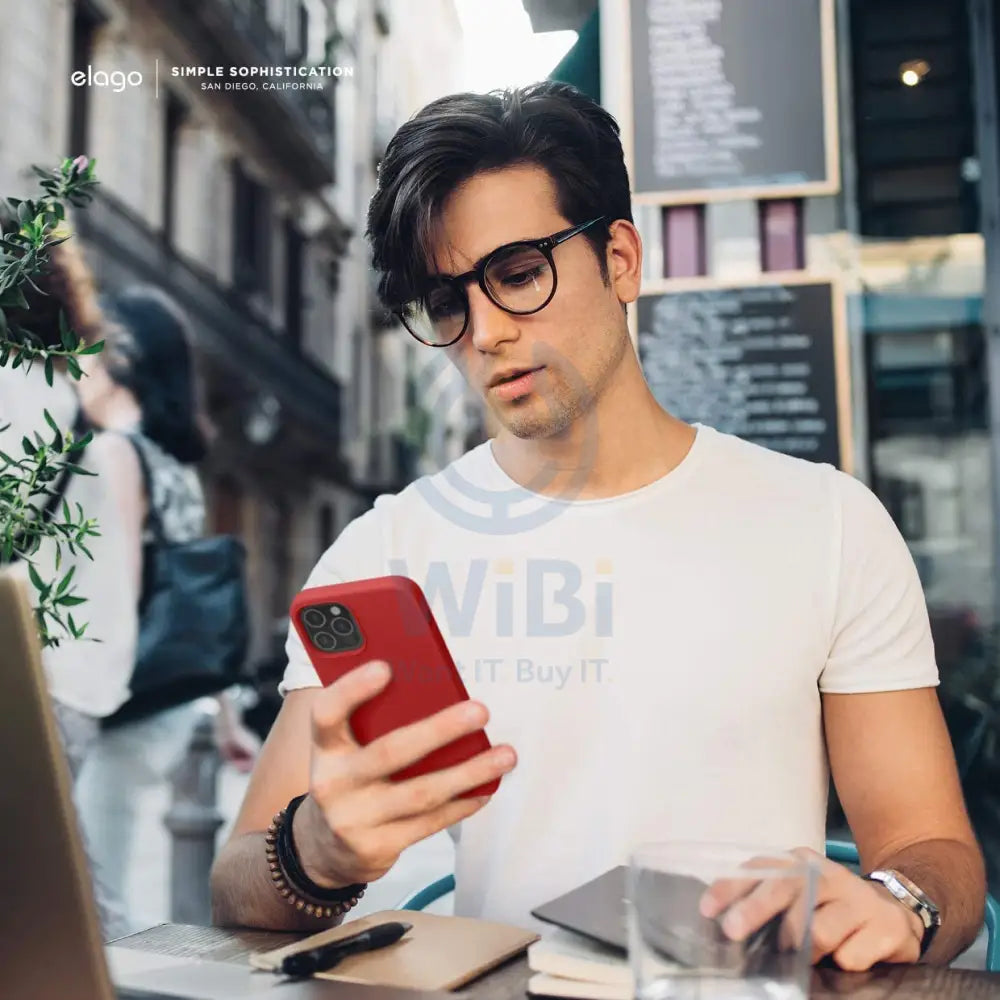 إلاجو ايفون  برو ماكس ليكويد  حافظة ليكويد  حافظة  أحمر اكسسوارات  هواتف  تابلت  هواتف  شاشة &