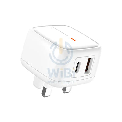 Foneng Fast Charger - UK22 / Type-C / Qc + PD / 20W / White Accessories > Power Adapters