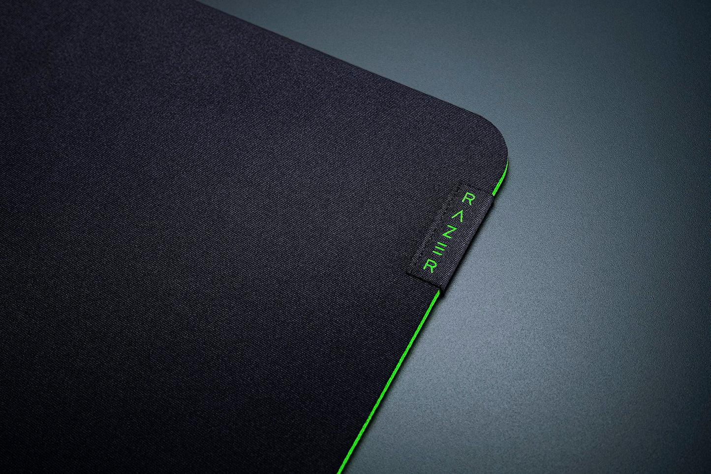 Razer Gigantus V2 Medium - Gaming Mousepad