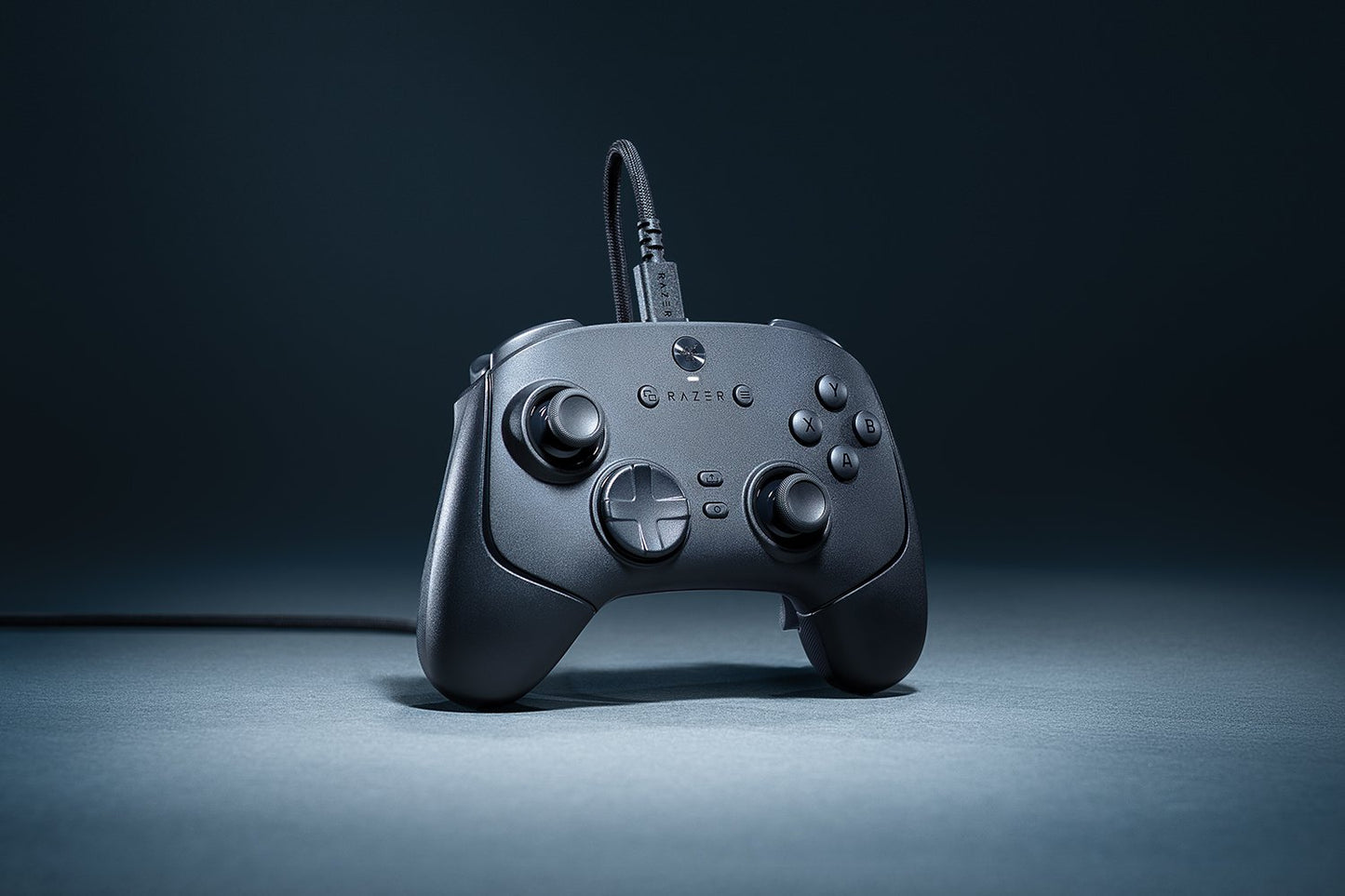 Razer Wolverine V3 Tournament 8K PC Gaming Controller - Wired / Black