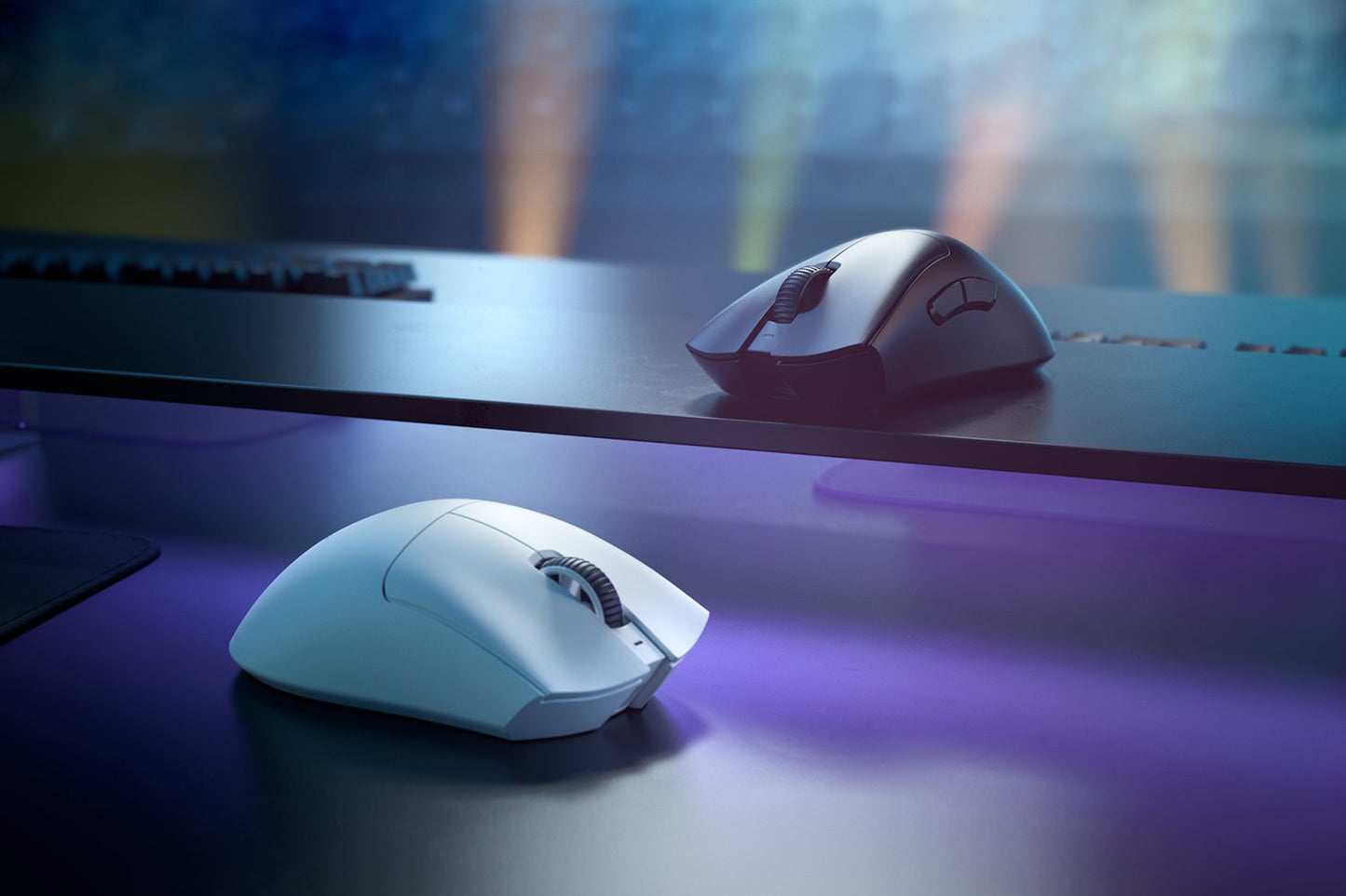 Razer DeathAdder V3 Pro Ultra-Lightweight Wireless/Wired Ergonomic Esports Mouse -White
