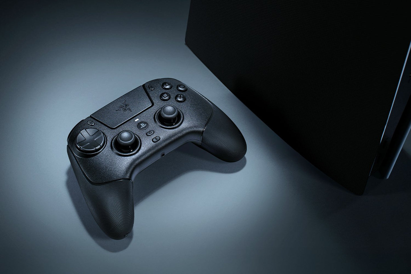 RAZER Raiju V3 Pro for PS5 & PC Black Gaming Controller - Wired / Black